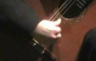 Denis Azabagic plays Prelude No. 2 by Villa-lobos