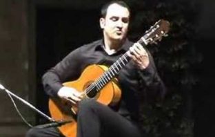 Giulio Tampalini plays Etude No. 9 by Villa-Lobos