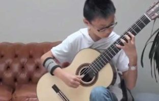 Kuang Junhong plays Villa-Lobos Etude 7