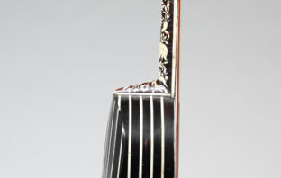 Joachim Tielke Guitar ca. 1695–99