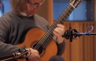 Interview and performance with David Russell