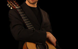 Emanuele Buono plays Quintetto op.143 by Tedesco