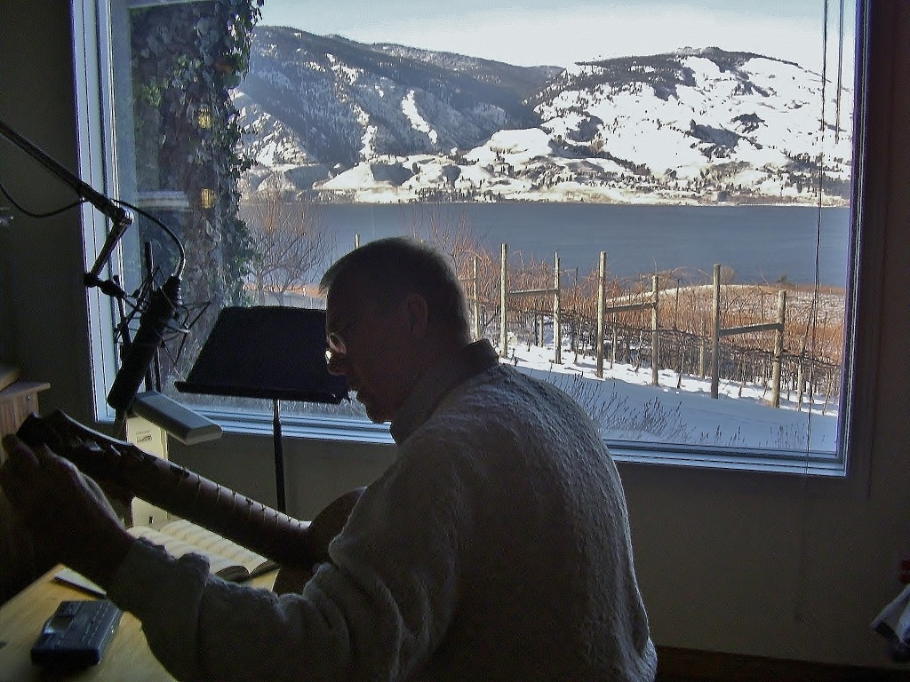 Recording vihuela music at Stu's vineyard studio in winter