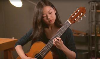 Xuanxuan Sun Plays Gigue BWV 1004