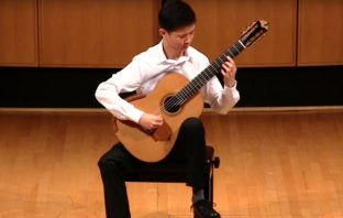 Xu Kun (Alan) Liu Plays Regondi