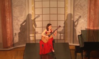 Ana Vidovic plays Cello Prelude No. 1 by Bach