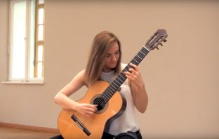 Karmen Štendler Plays Six Balkan Miniatures by Bogdanović