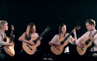 Weimar Guitar Quartet Play Nebulae by Olga Amelkina-Vera