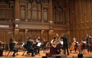 Brouwer Conducts Elegiaco with Zaira Meneses