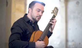 Drew Henderson plays Lob der Tränen by Schubert