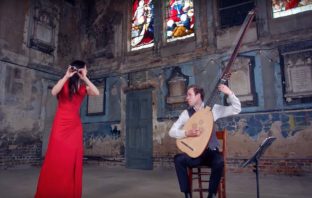 Flauguissimo Duo (Baroque Flute and Theorbo) Play Blavet Flauguissimo Duo