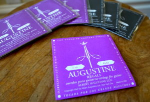Augustine Regal Strings - Guitar