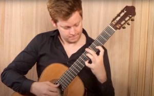 Campbell Diamond Plays Rondò pour guitare, Op. 129 by Tedesco