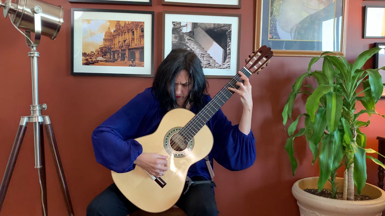 Iliana Matos Plays Brouwer